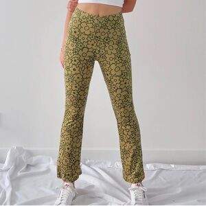 Knee Deep Denim Floral Patterned Green Pants Size S